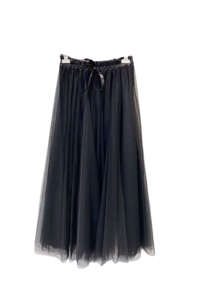 Long skirt with clearance ribbon